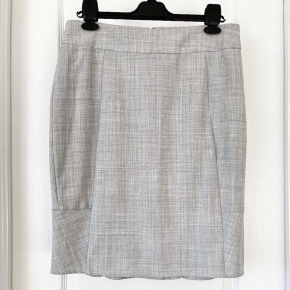 Body by Victoria Heather Grey Pencil Skirt - Picture 1 of 13
